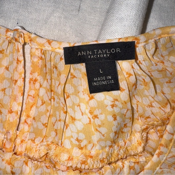 Ann Taylor Floral Sheer‎ Shirt Blouse Top Large Dotted Yellow Blouse Office #cc - Picture 6 of 10